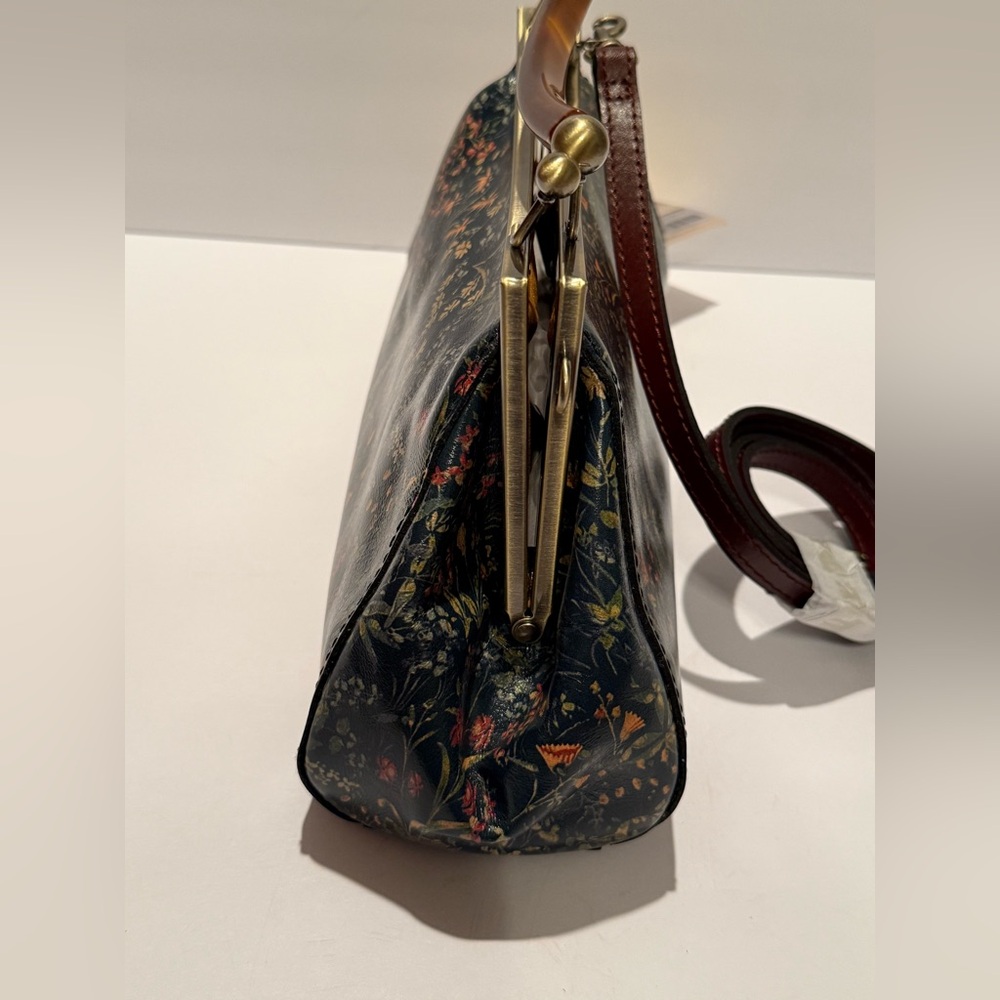 Patricia Nash Tuscan Field Collection Floral Patterned Crossbody W/Gold Accents - Picture 10 of 17